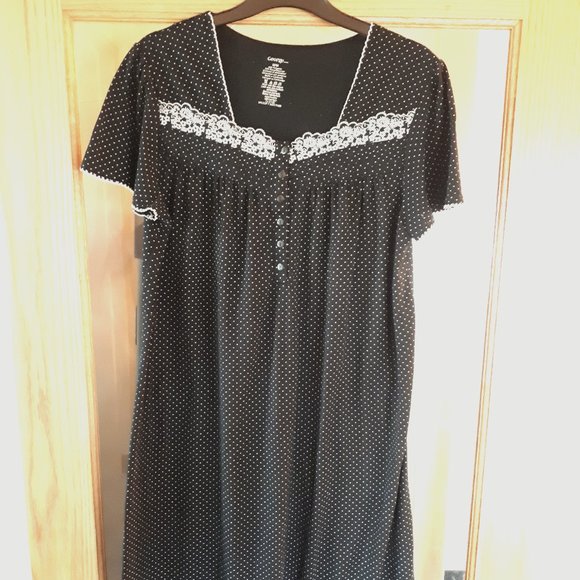 George Short Sleeve Mid-Length Nightie/Dress - Medium - Black Polka Dot - Picture 1 of 4